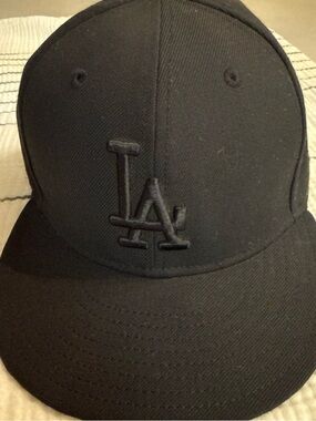 Black LA Baseball Cap - Embroidered Logo